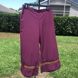 ANTHROPOLOGIE Capri pant size small